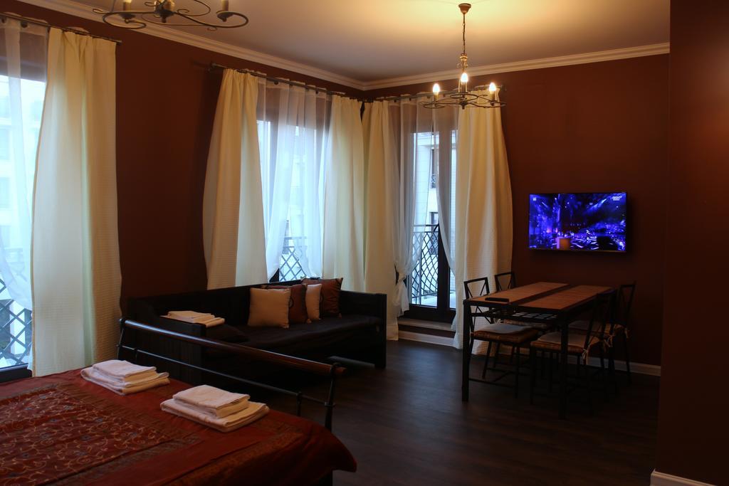 Apartamenty Mlynowa Белосток Экстерьер фото
